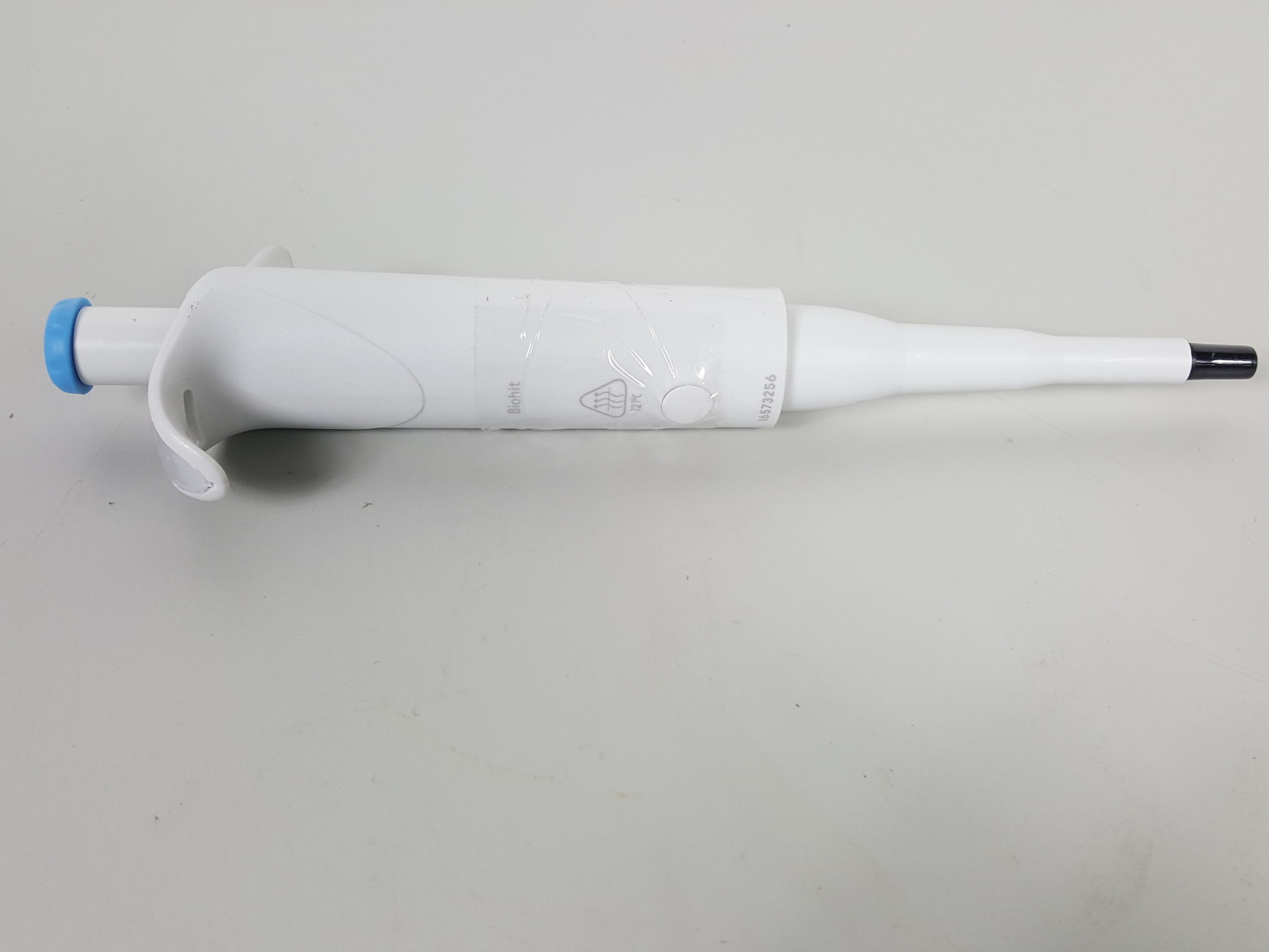 Image of 4 x Pipettes AXYPET 0.5-1μL, StarPet 2-20, Nichipet 1-10, Sartorius 100-1000 Lab