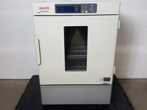 Thumbnail image of Sanyo MIR-154 Cooled Laboratory Incubator Lab
