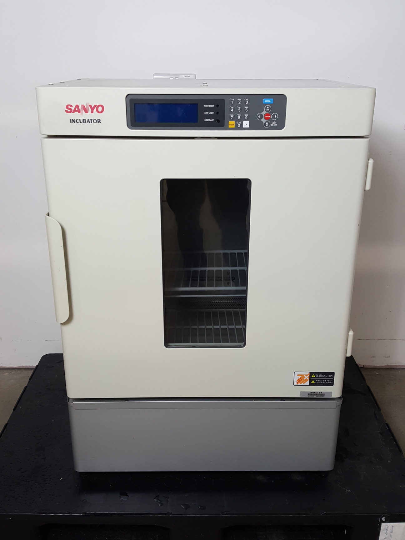 Image of Sanyo MIR-154 Cooled Laboratory Incubator Lab