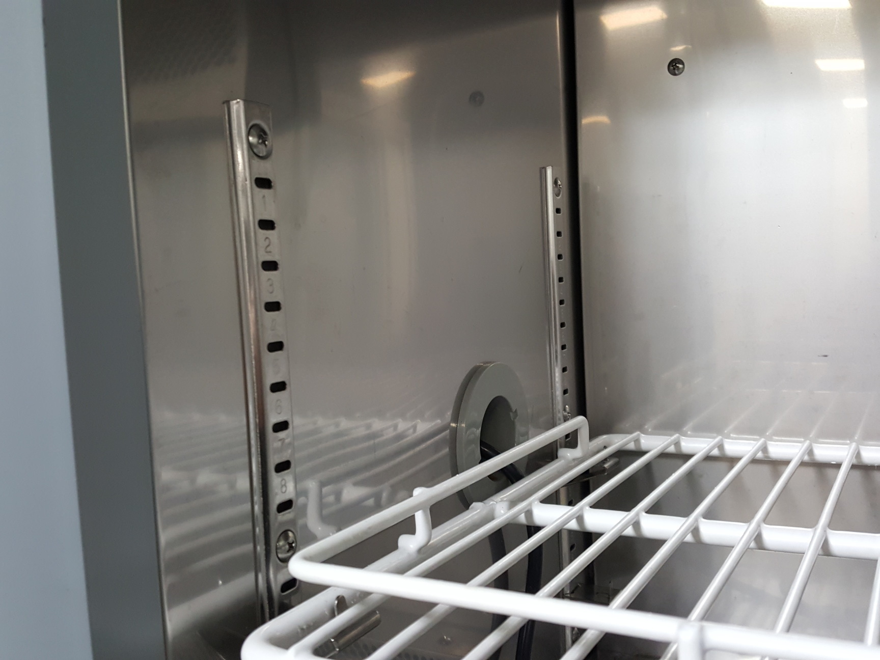 Image of Sanyo MIR-154 Cooled Laboratory Incubator Lab