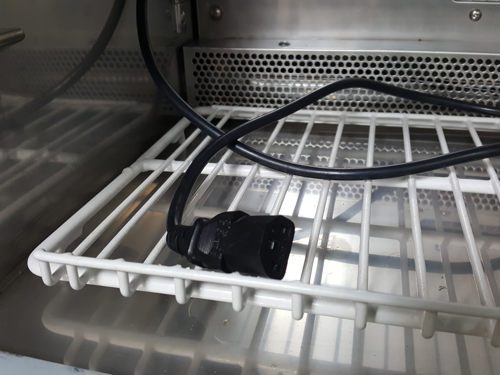 Image of Sanyo MIR-154 Cooled Laboratory Incubator Lab