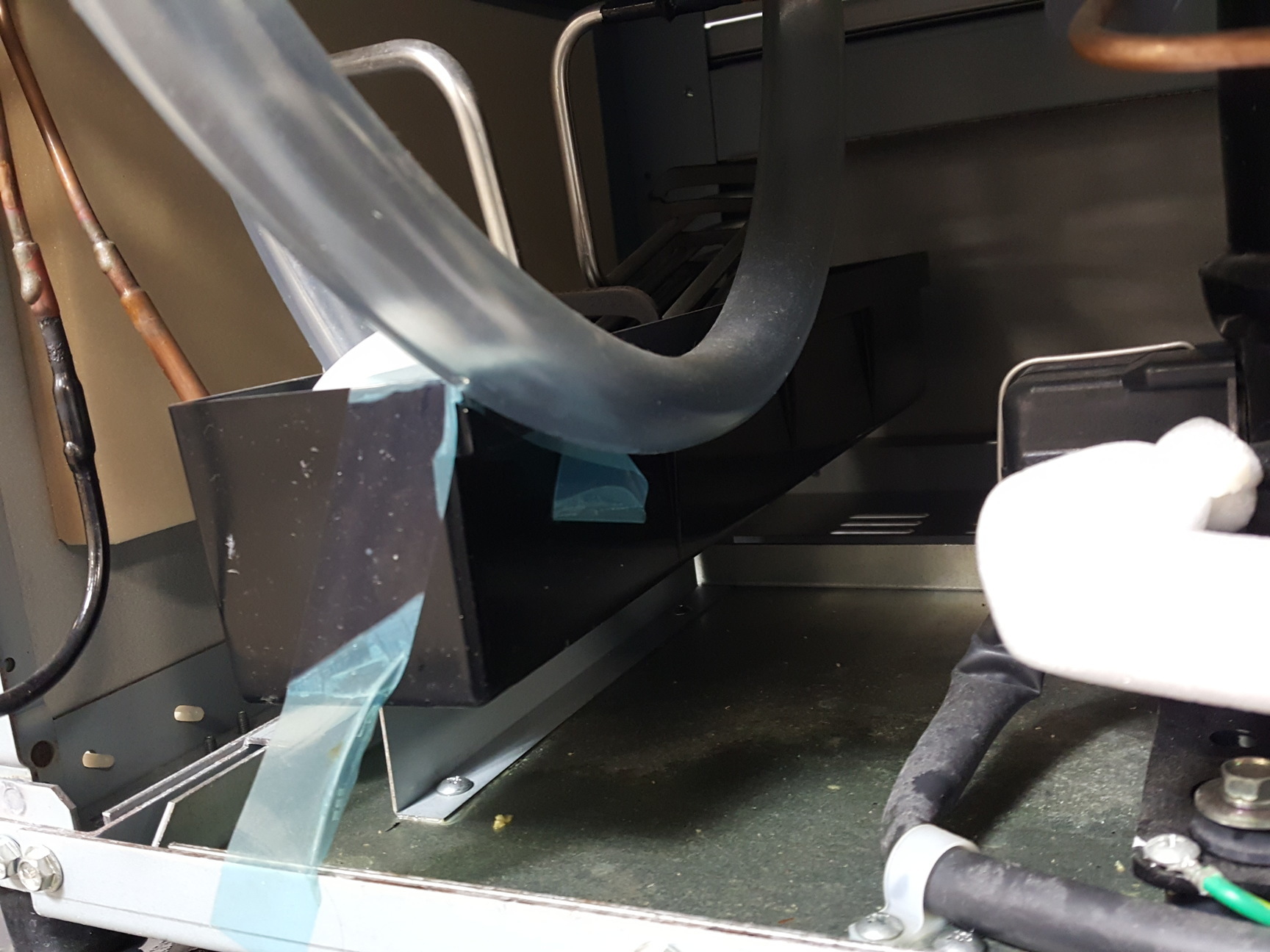 Image of Sanyo MIR-154 Cooled Laboratory Incubator Lab