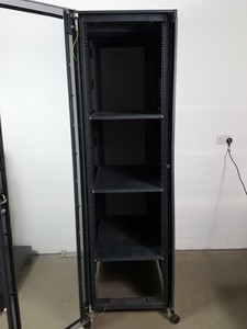 Thumbnail image of Usystems Floor Standing 19" Server Rack Rackmount Cabinet W69 x L106 x H203cm