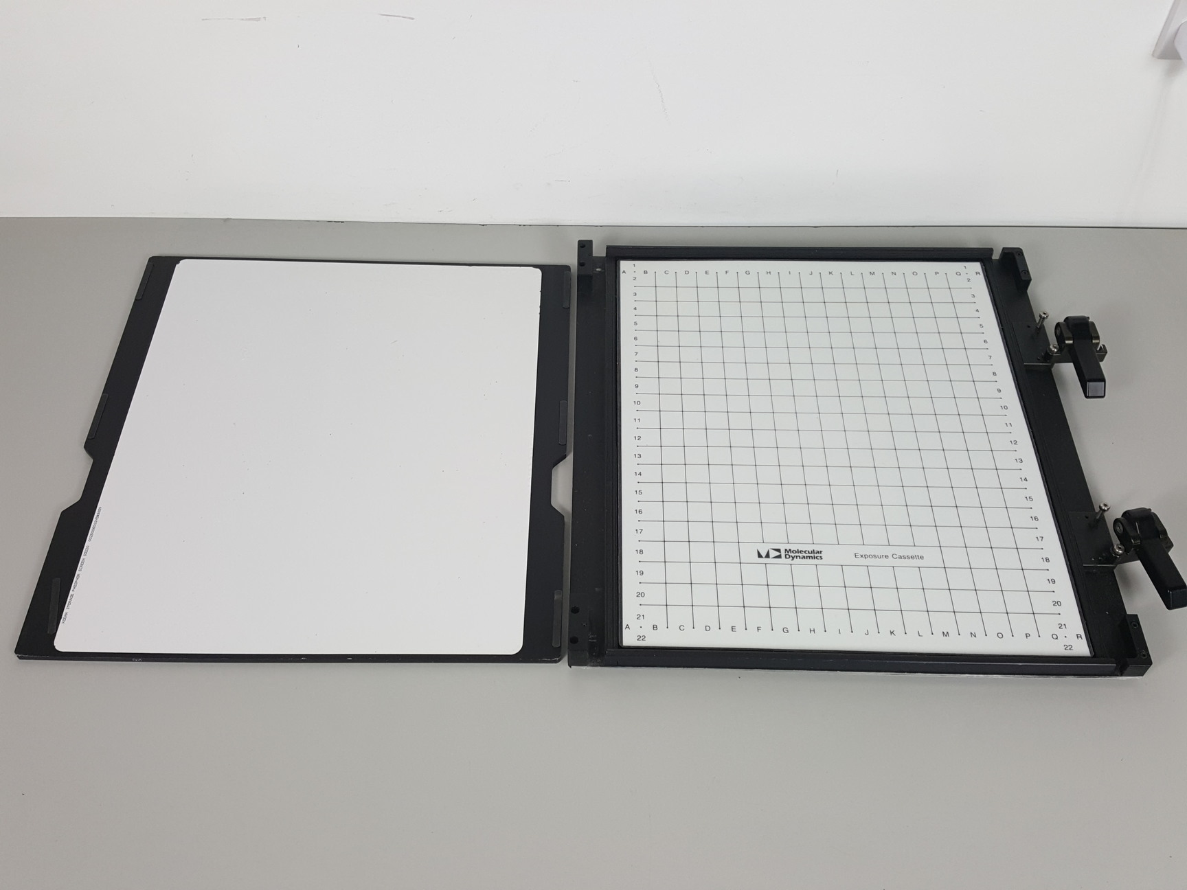 Image of Molecular Dynamics Storage Phosphor Screen Exposure Cassette 35 x 43cm Lab
