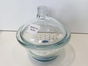 Thumbnail image of Glass Laboratory Domed Vacuum Desiccator / Dryer with Insert 21cm Lab