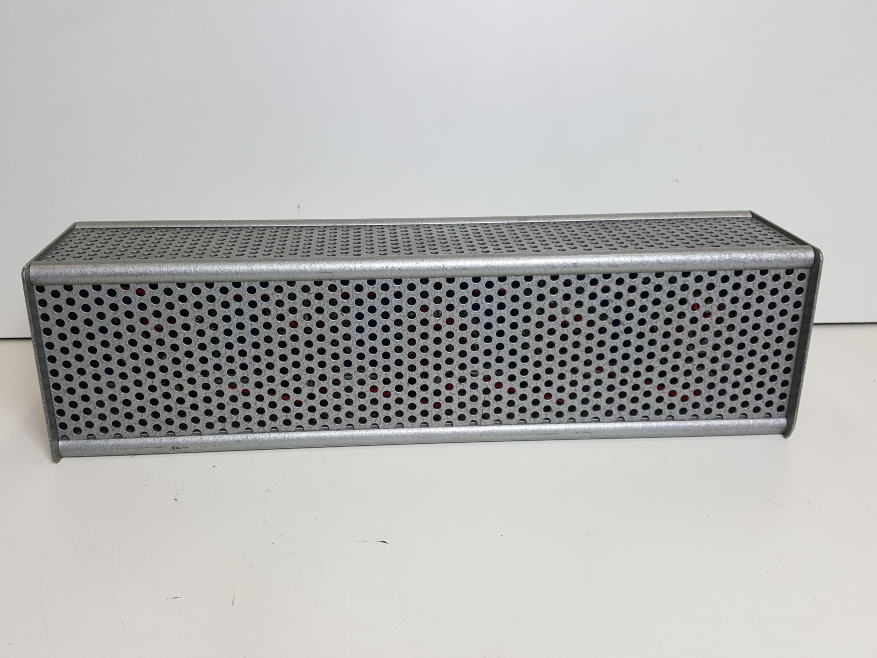Image of Furzehill Laboratories Ltd High Dissipation Resistance Box Type R600 1% Accuracy