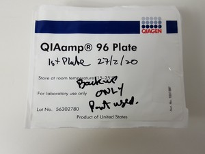 Thumbnail image of Qiagen QIAcube HT QIAxtractor Nucleic Acid Purification System w/ VS04 & Parts 