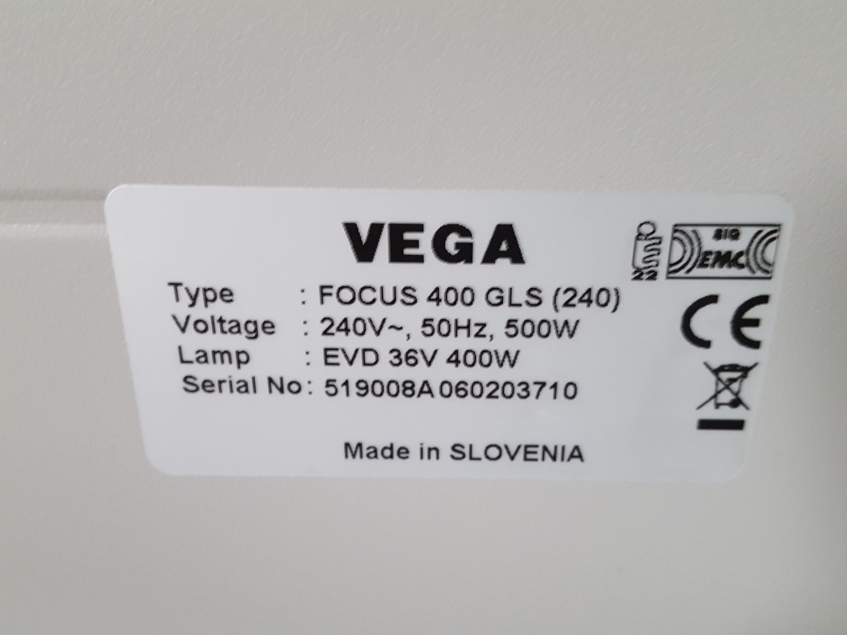 Image of Vega Focus 400 GLS Overhead Acetate Projector & Trolley 