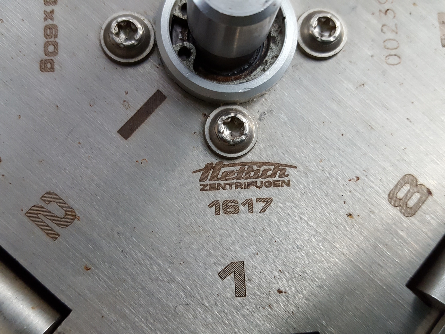 Image of Hettich Universal 32 R 1610 Refrigerated Centrifuge w/ 5000RPM Rotor & Parts Lab