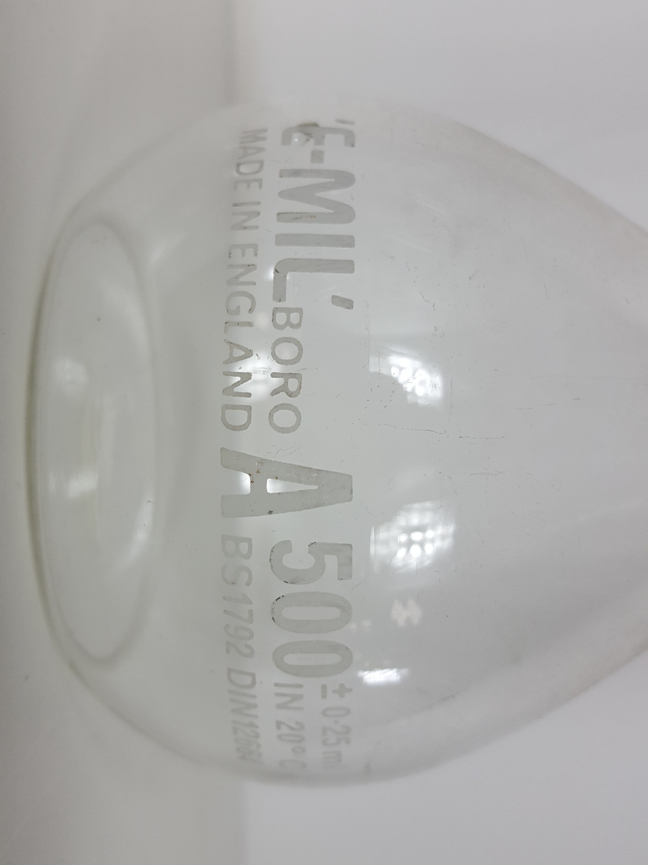 Image of 32 x Volumetric Flasks, 3L Buchner Funnel, 10L Bottle, 3 x Measuring Tubes Lab