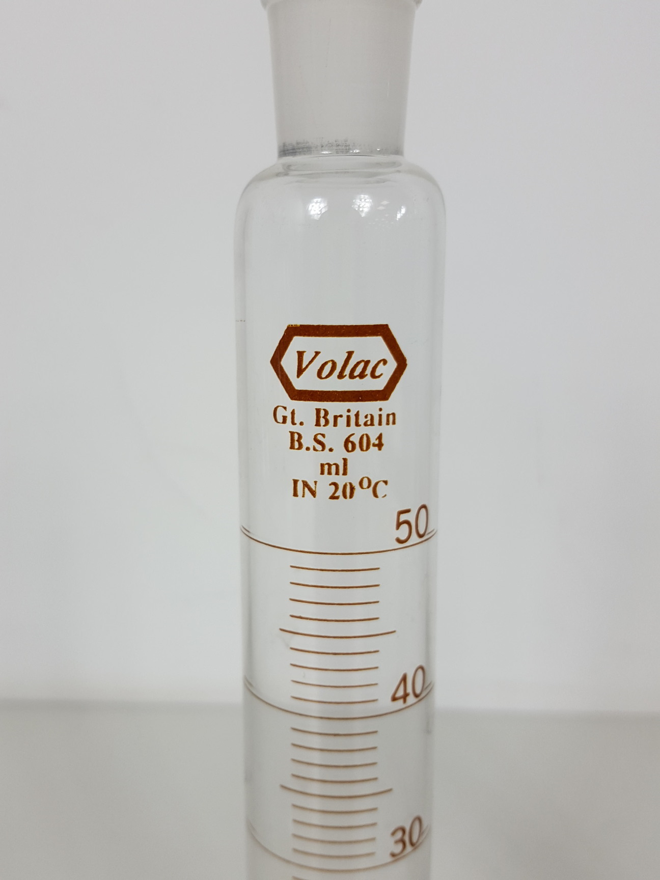 Image of 32 x Volumetric Flasks, 3L Buchner Funnel, 10L Bottle, 3 x Measuring Tubes Lab