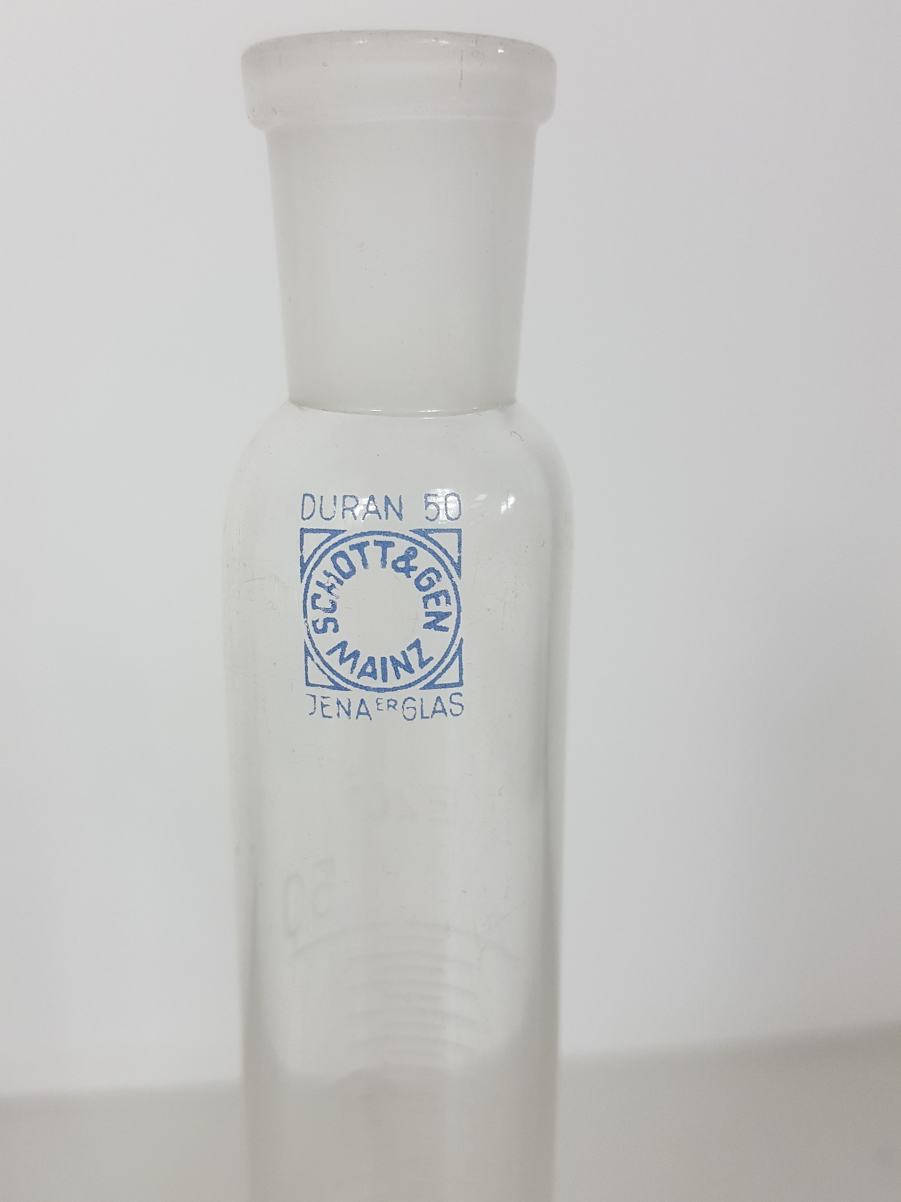 Image of 32 x Volumetric Flasks, 3L Buchner Funnel, 10L Bottle, 3 x Measuring Tubes Lab