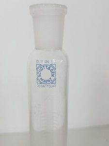 Thumbnail image of 32 x Volumetric Flasks, 3L Buchner Funnel, 10L Bottle, 3 x Measuring Tubes Lab