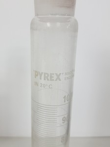 Thumbnail image of 32 x Volumetric Flasks, 3L Buchner Funnel, 10L Bottle, 3 x Measuring Tubes Lab