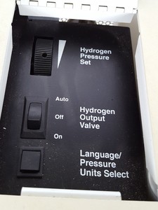 Thumbnail image of Parker Balston H2PD-150-220 Hydrogen Generator & Manual Lab