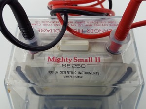 Thumbnail image of Hoefer Mighty Small II SE 250 Electrophoresis Unit & 245 Dual Gel Caster Lab