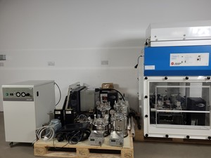 Thumbnail image of Beckman Coulter MoFlo Laser Cytomation System w/ MSC Class II Safety Cabinet Lab