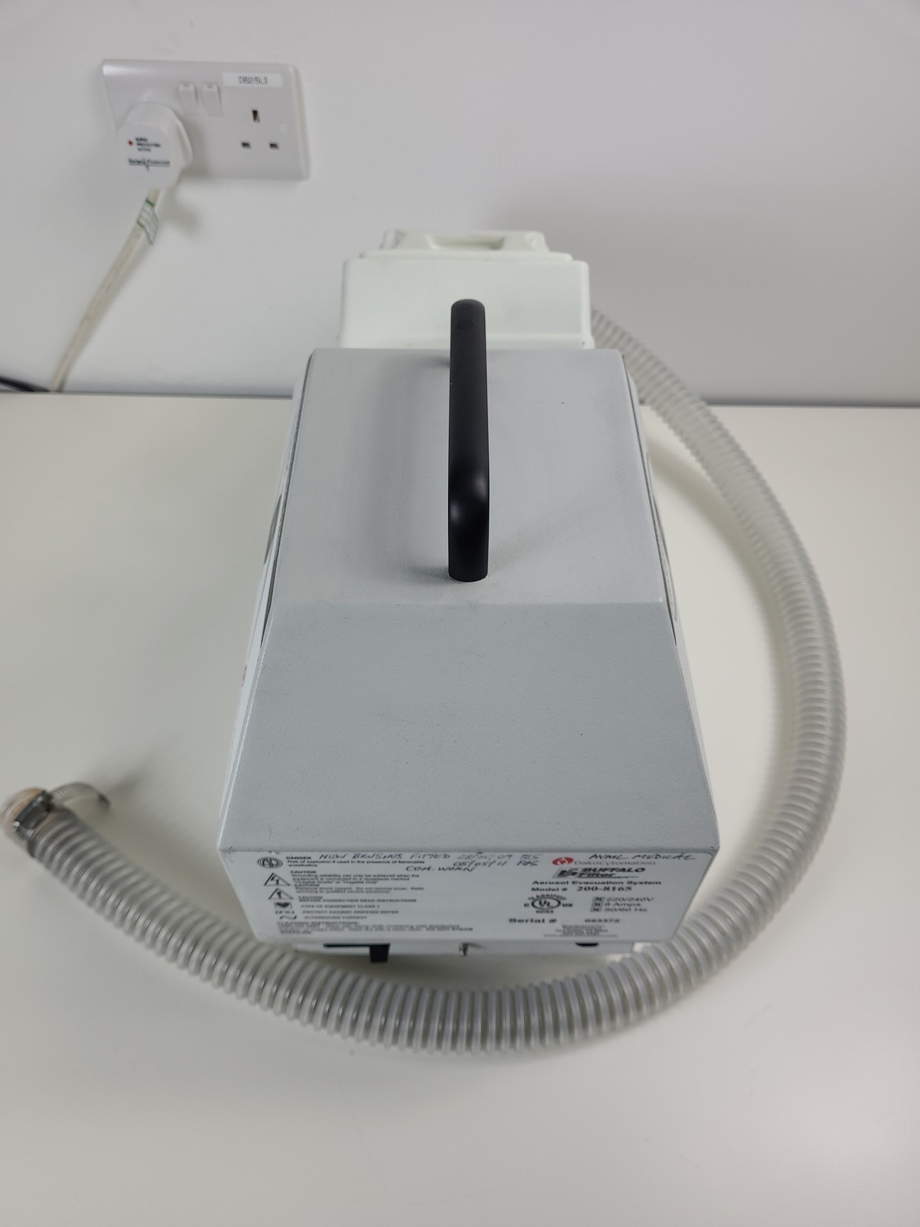 Image of Beckman Coulter MoFlo Laser Cytomation System w/ MSC Class II Safety Cabinet Lab