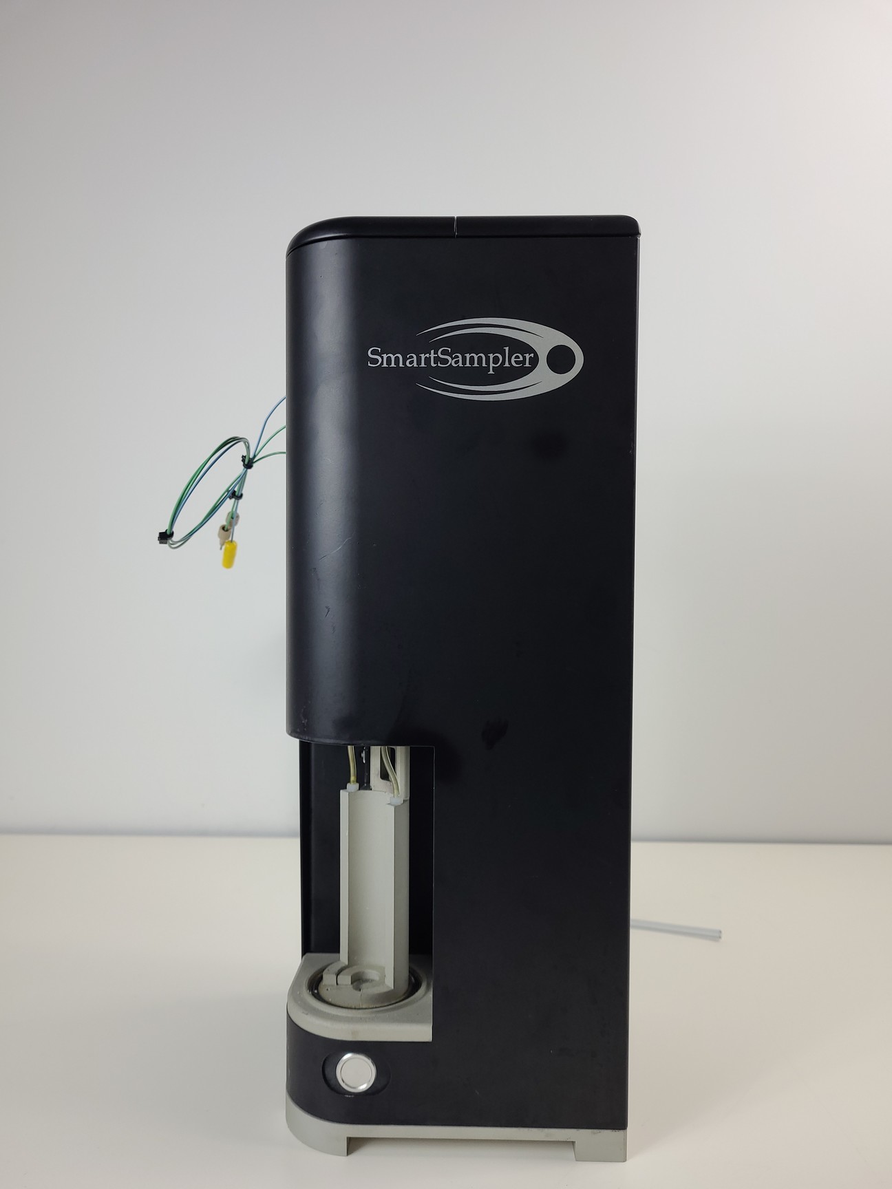 Image of Beckman Coulter MoFlo Laser Cytomation System w/ MSC Class II Safety Cabinet Lab