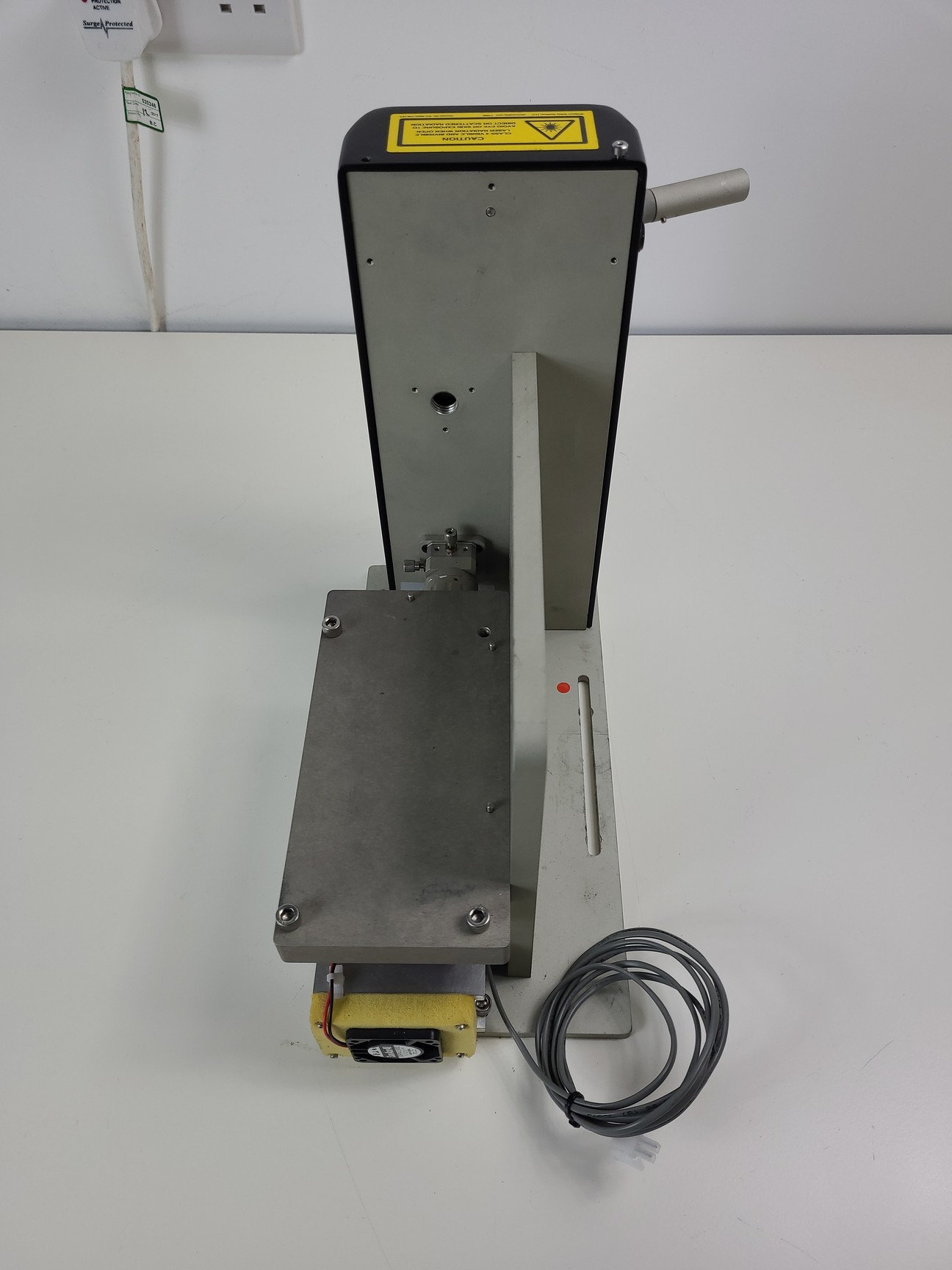 Image of Beckman Coulter MoFlo Laser Cytomation System w/ MSC Class II Safety Cabinet Lab