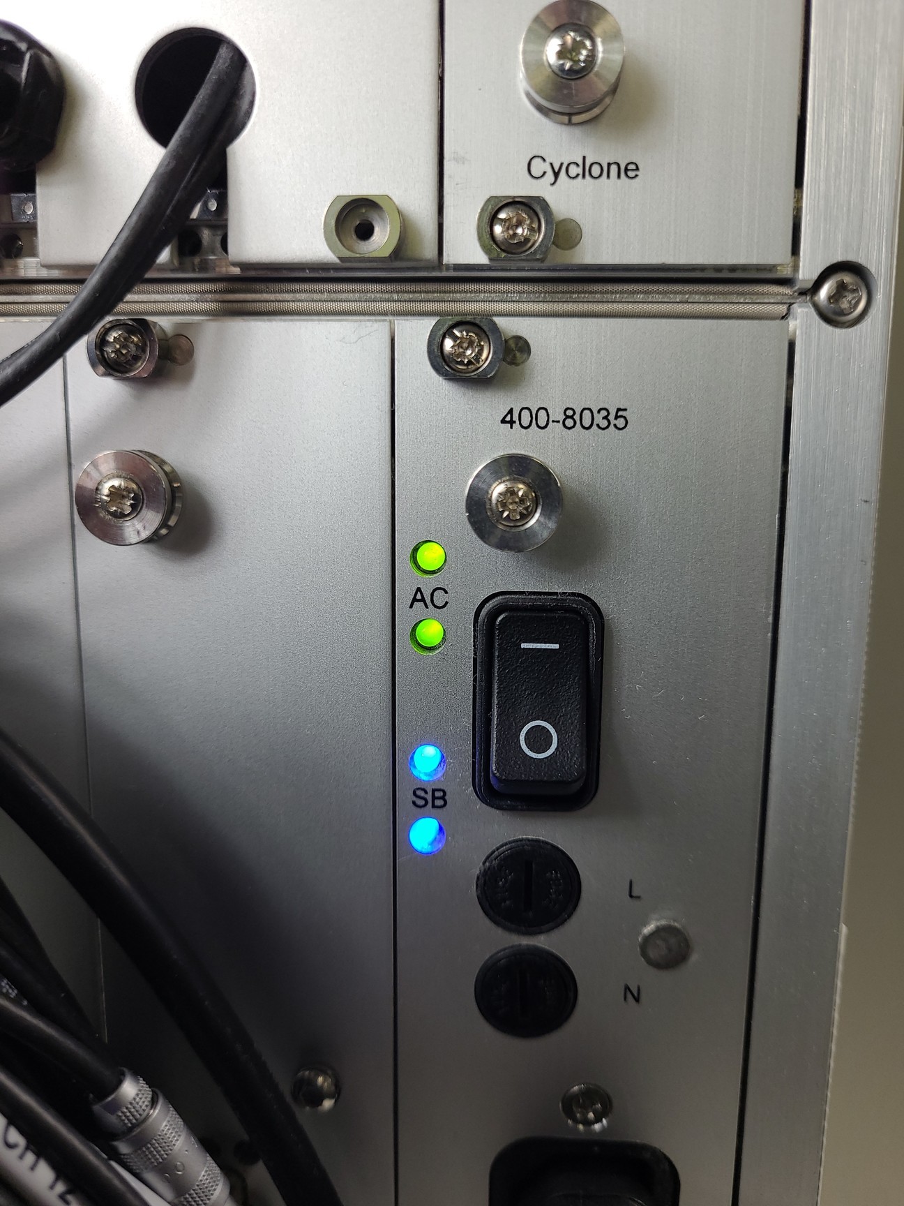 Image of Beckman Coulter MoFlo Laser Cytomation System w/ MSC Class II Safety Cabinet Lab