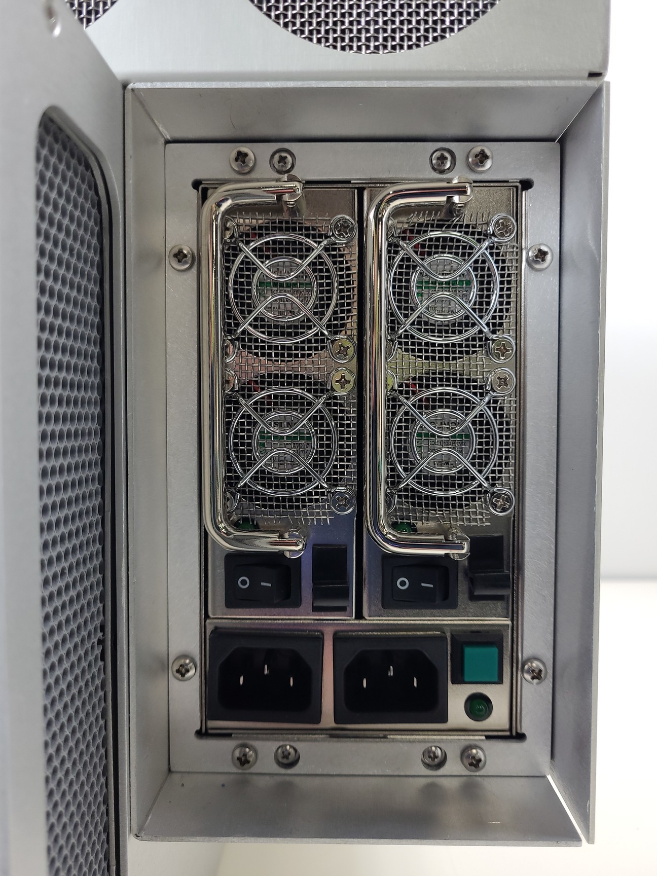 Image of Beckman Coulter MoFlo Laser Cytomation System w/ MSC Class II Safety Cabinet Lab