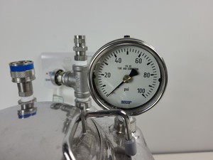Thumbnail image of Beckman Coulter MoFlo Laser Cytomation System w/ MSC Class II Safety Cabinet Lab