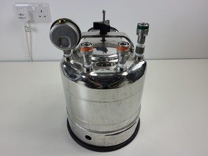 Thumbnail image of Beckman Coulter MoFlo Laser Cytomation System w/ MSC Class II Safety Cabinet Lab