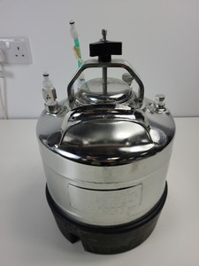 Thumbnail image of Beckman Coulter MoFlo Laser Cytomation System w/ MSC Class II Safety Cabinet Lab
