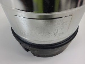 Thumbnail image of Beckman Coulter MoFlo Laser Cytomation System w/ MSC Class II Safety Cabinet Lab