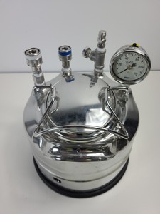 Thumbnail image of Beckman Coulter MoFlo Laser Cytomation System w/ MSC Class II Safety Cabinet Lab