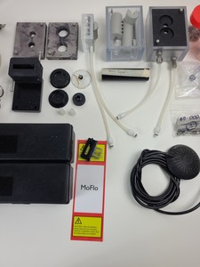 Thumbnail image of Beckman Coulter MoFlo Laser Cytomation System w/ MSC Class II Safety Cabinet Lab