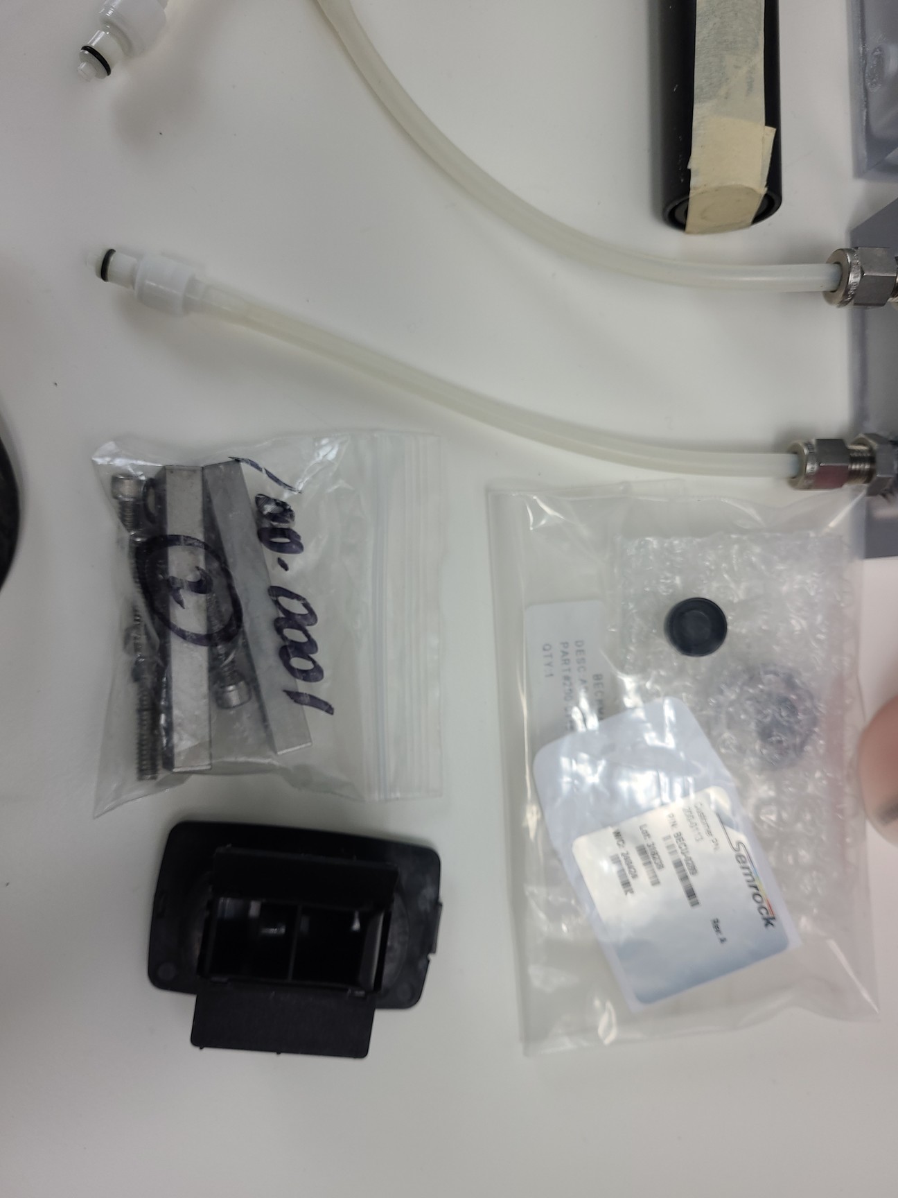 Image of Beckman Coulter MoFlo Laser Cytomation System w/ MSC Class II Safety Cabinet Lab