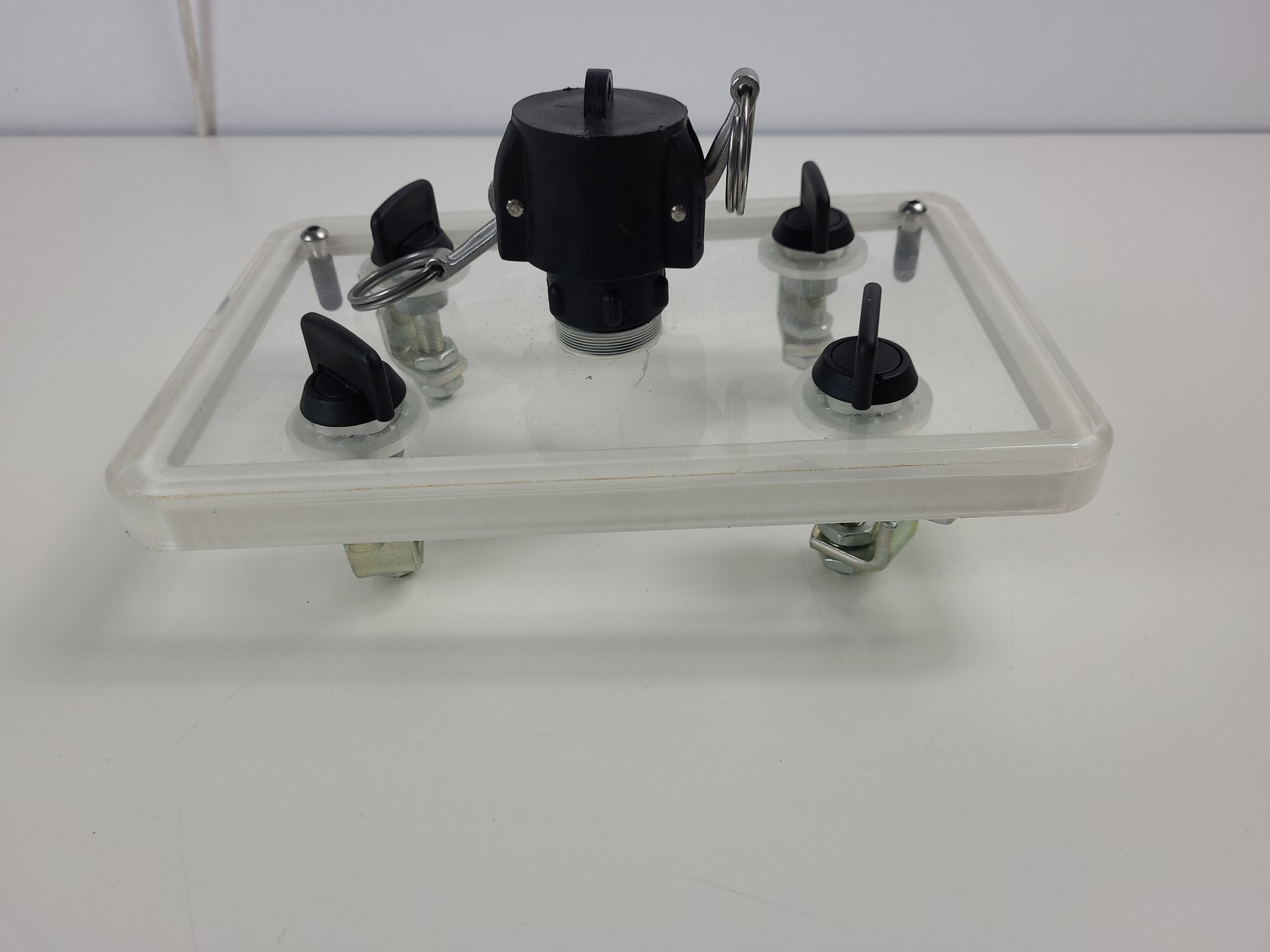 Image of Beckman Coulter MoFlo Laser Cytomation System w/ MSC Class II Safety Cabinet Lab