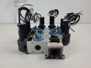 Thumbnail image of Beckman Coulter MoFlo Laser Cytomation System w/ MSC Class II Safety Cabinet Lab