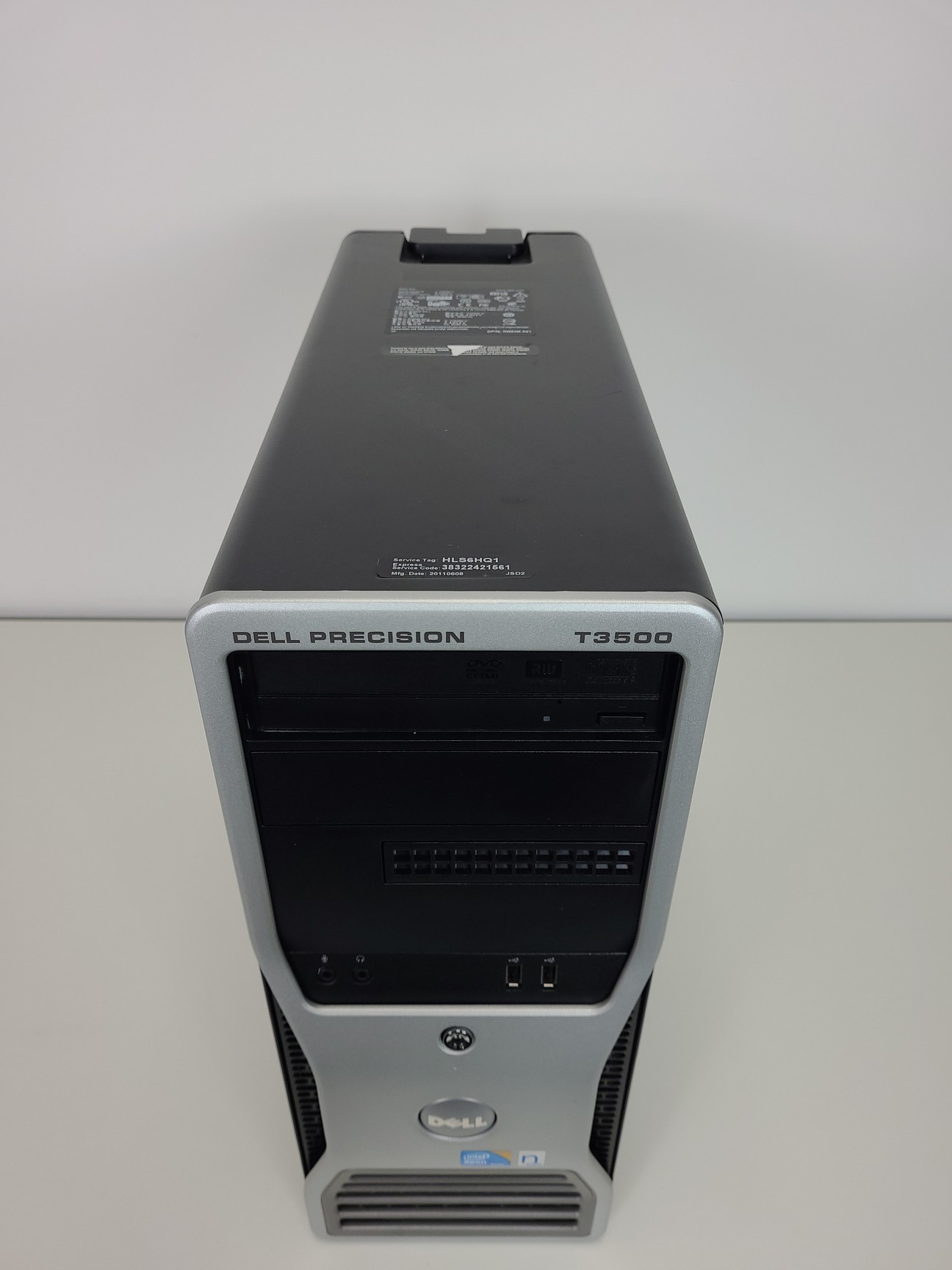 Image of Beckman Coulter MoFlo Laser Cytomation System w/ MSC Class II Safety Cabinet Lab
