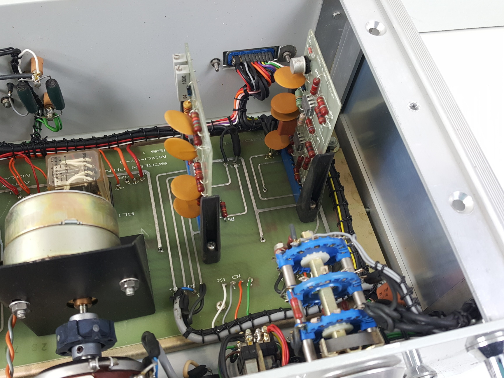 Image of VG Micromass Q4 Model - M310 Rackmount Module Lab Spares/Repairs