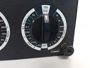 Thumbnail image of Vintage Universal Avometer Model 8 Mark V 8V/5/77
