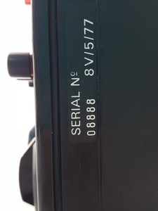 Thumbnail image of Vintage Universal Avometer Model 8 Mark V 8V/5/77