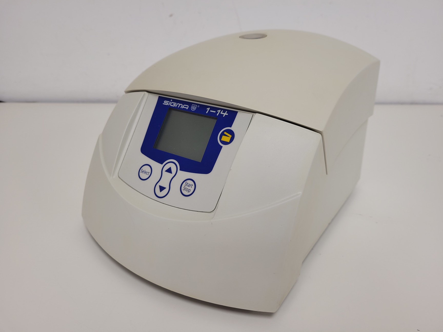 Image of Sigma 1-14 Benchtop Centrifuge with 14800rpm Rotor Lab 