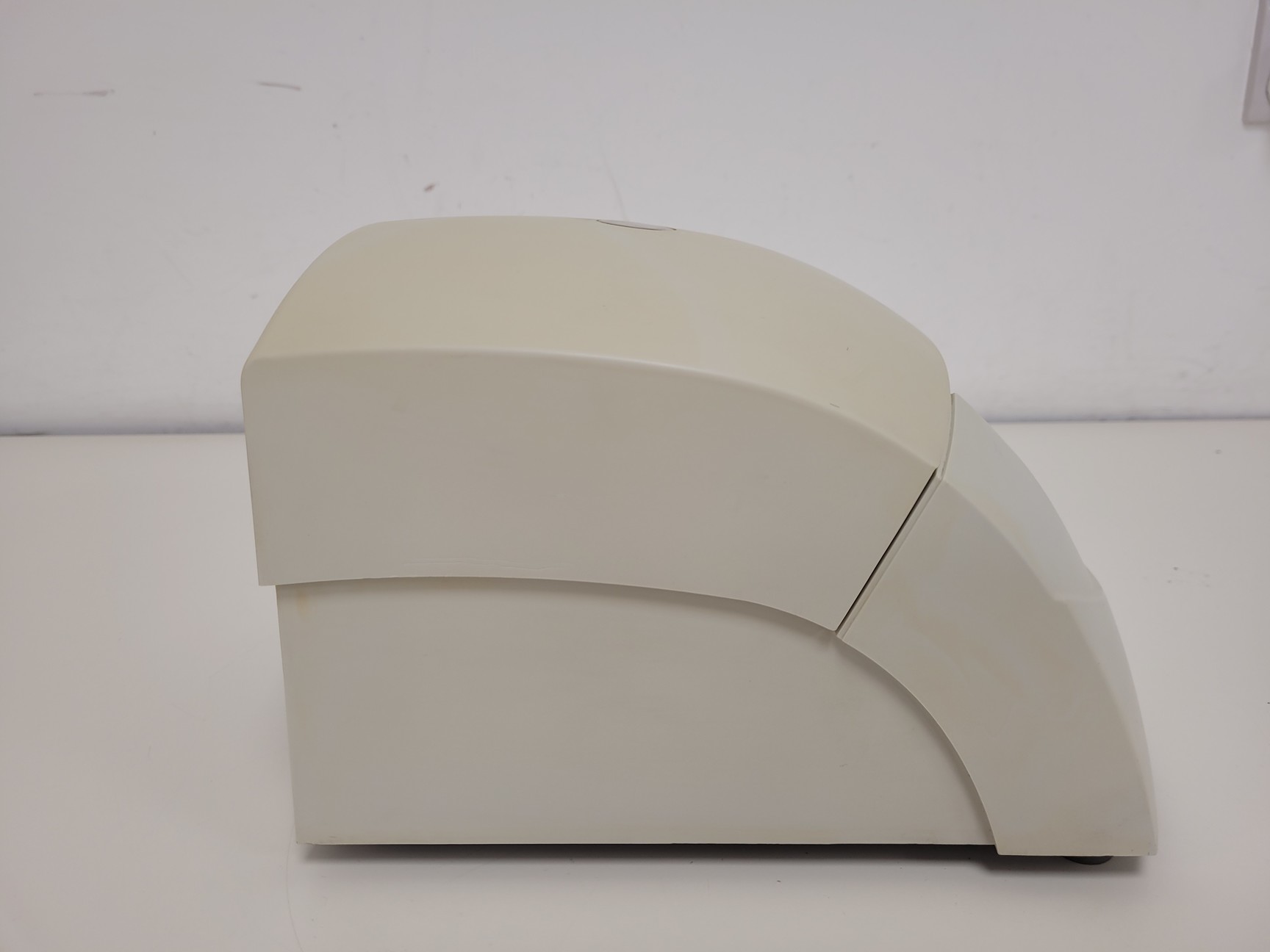 Image of Sigma 1-14 Benchtop Centrifuge with 14800rpm Rotor Lab 