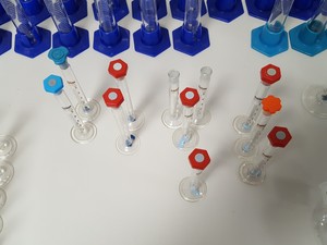 Thumbnail image of Large Lot of 72 Glass Laboratory Graduated Cylinders - 100ml, 50ml, 5ml, Lab