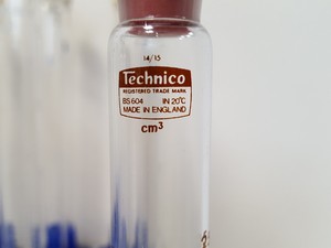 Thumbnail image of Large Lot of 72 Glass Laboratory Graduated Cylinders - 100ml, 50ml, 5ml, Lab