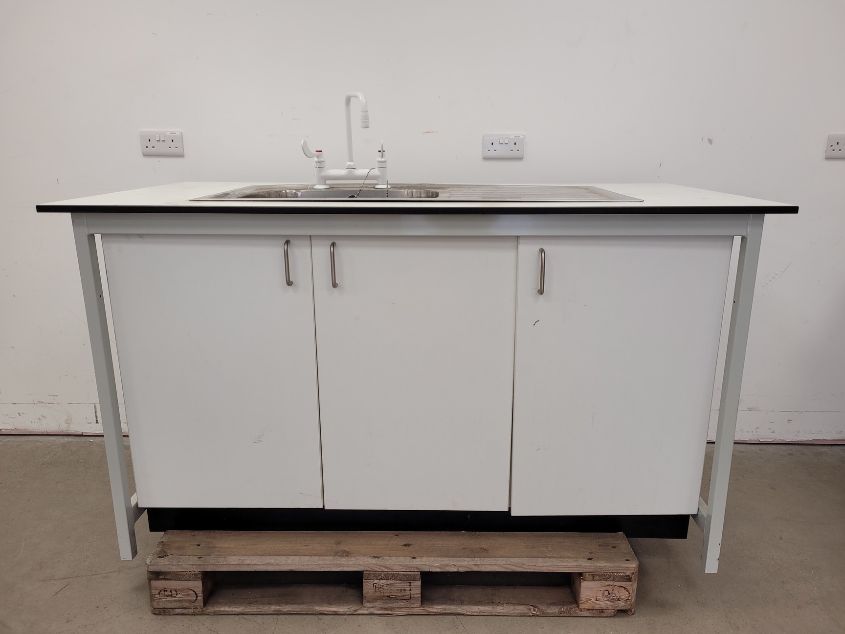 Image of Trespa Laboratory Sink Unit with Cupboard 160cm x 80cm x 90cm LWH Lab