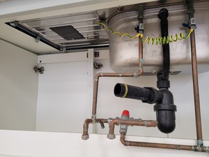 Thumbnail image of Trespa Laboratory Sink Unit with Cupboard 160cm x 80cm x 90cm LWH Lab