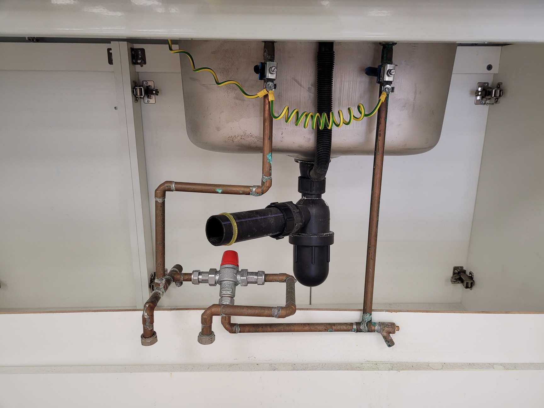 Image of Trespa Laboratory Sink Unit with Cupboard 160cm x 80cm x 90cm LWH Lab