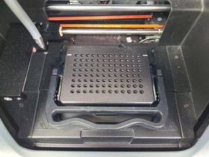 Thumbnail image of  Stratagene Mx3005P Real-Time PCR System + PC & Software Lab