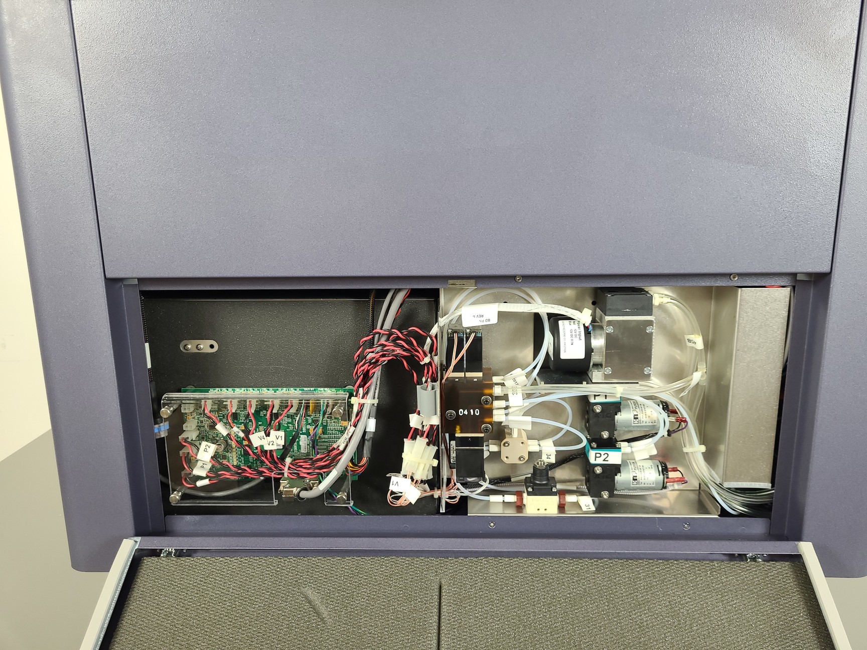 Image of BD FACSAria II System - Cell Sorter, Fluidics Cart, PC & Software Lab