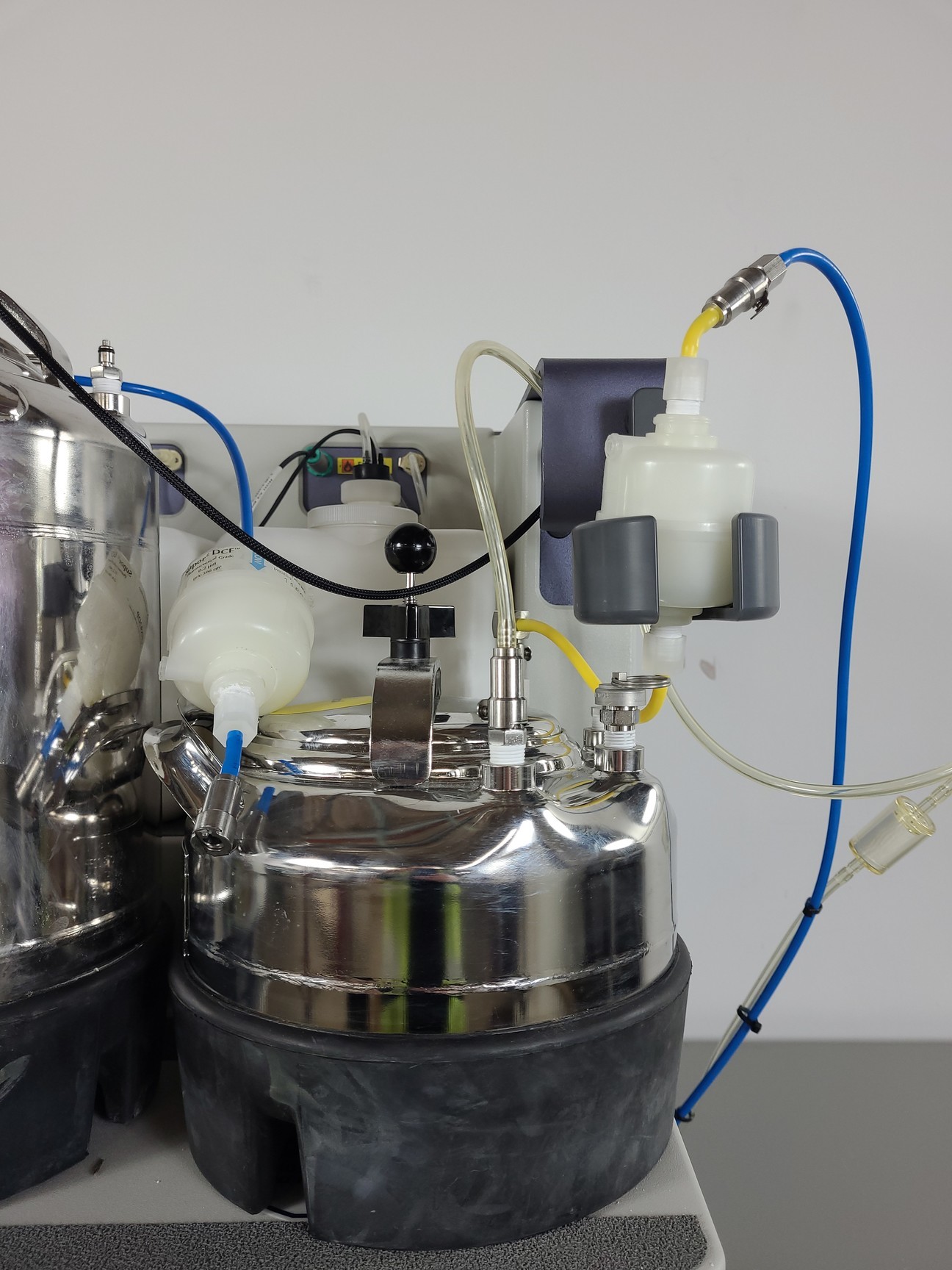 Image of BD FACSAria II System - Cell Sorter, Fluidics Cart, PC & Software Lab