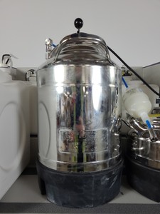 Thumbnail image of BD FACSAria II System - Cell Sorter, Fluidics Cart, PC & Software Lab